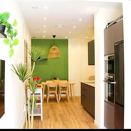 Nuevo Y Precioso Apartamento De 65M2 Valensiya Dış mekan fotoğraf
