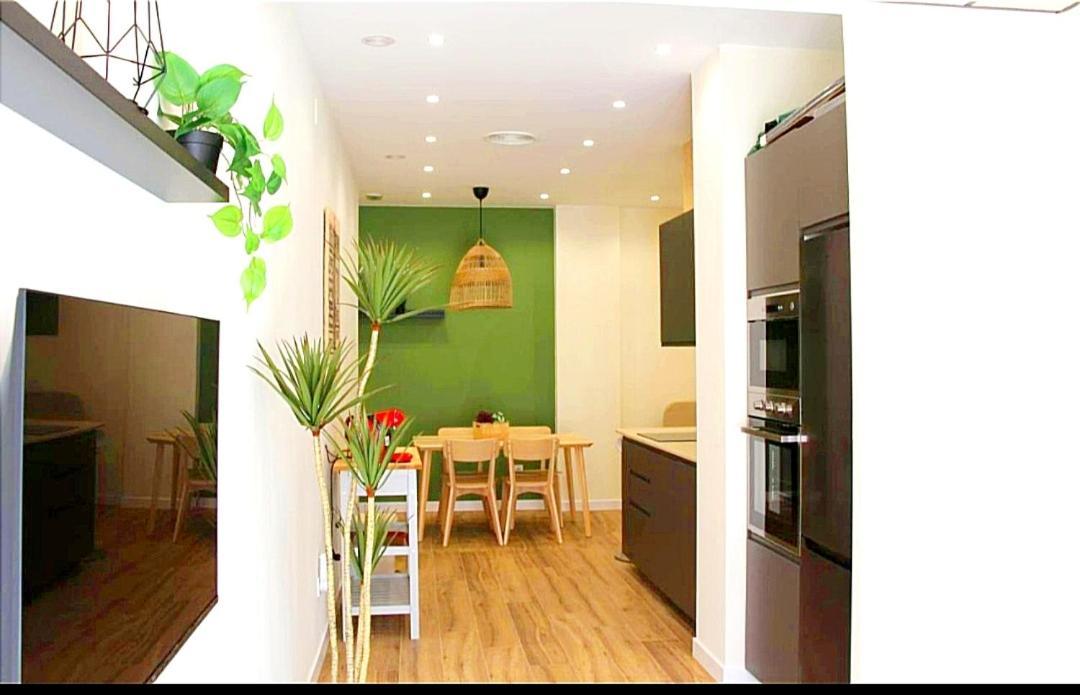 Nuevo Y Precioso Apartamento De 65M2 Valensiya Dış mekan fotoğraf